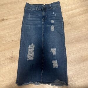 Fashion Nova Dark Blue Distressed Skinny Jeans